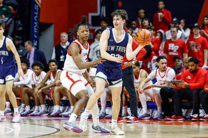 Homewood-Flossmoor New Trier Illinois boys basketball March 8 2024 Nate Latsch 26660